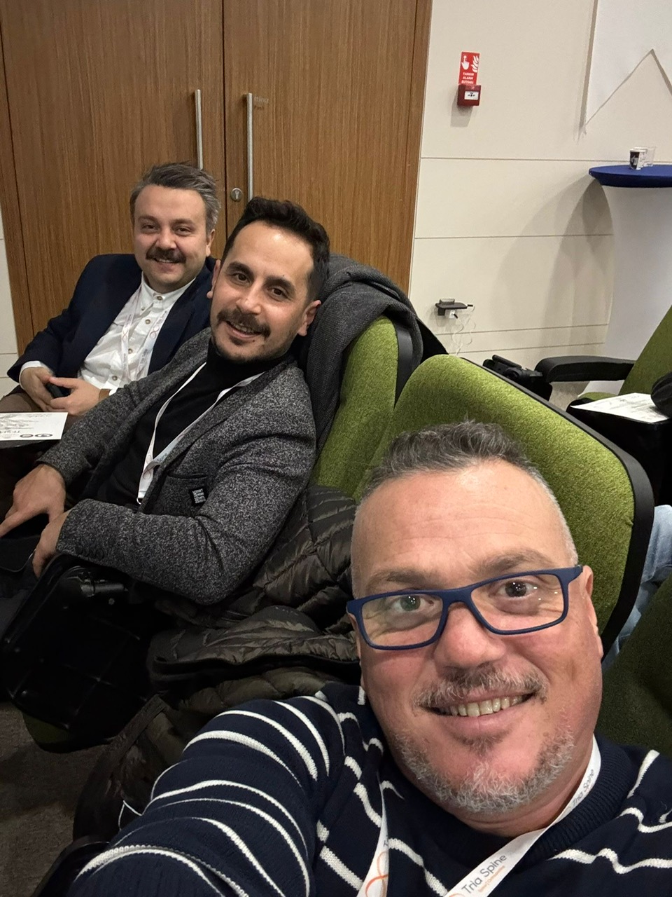 25465b78-f896-4018-a7e9-f2103f51346f